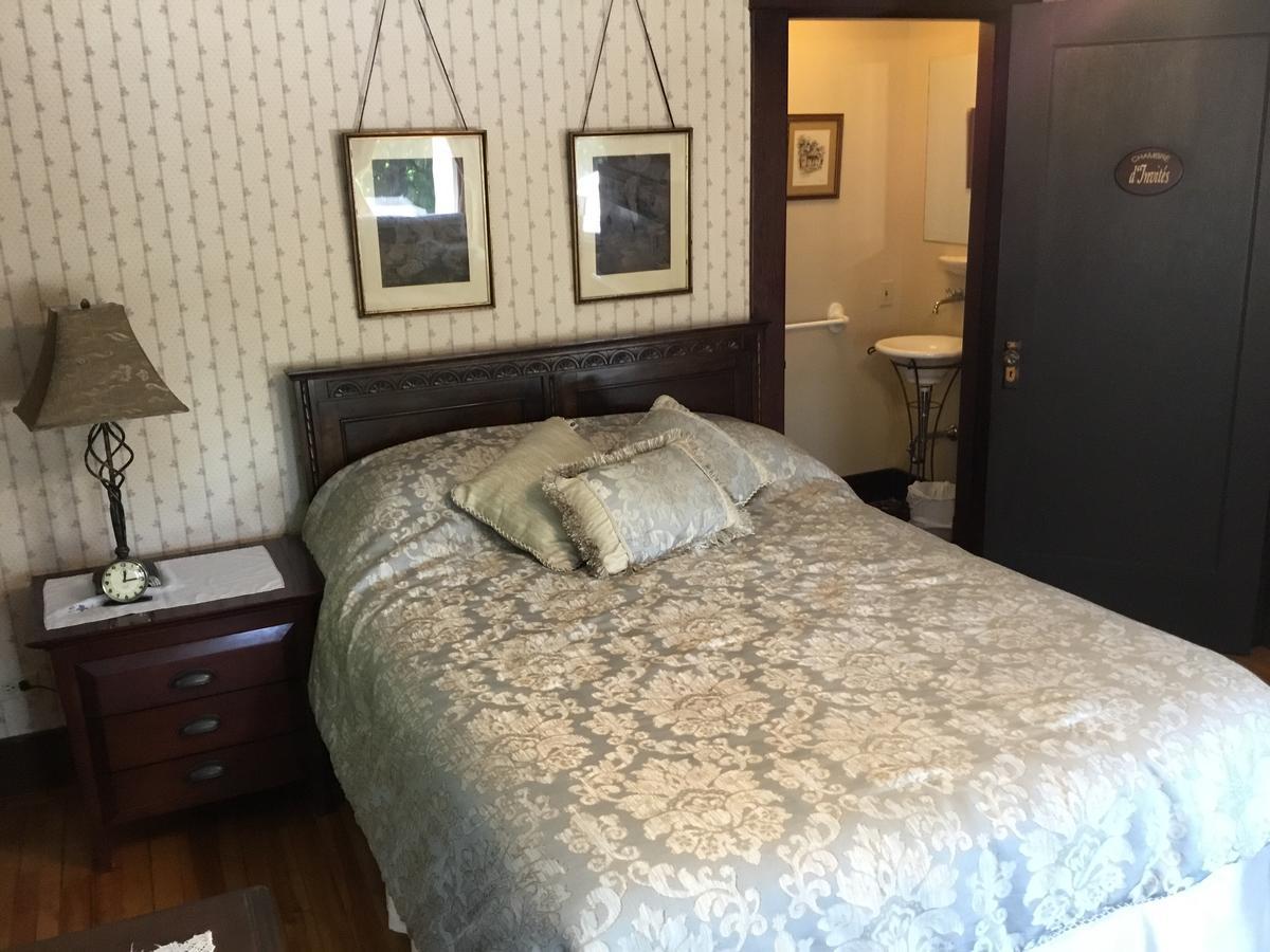 Auberge Taylor Manor 세인트-조지스 외부 사진